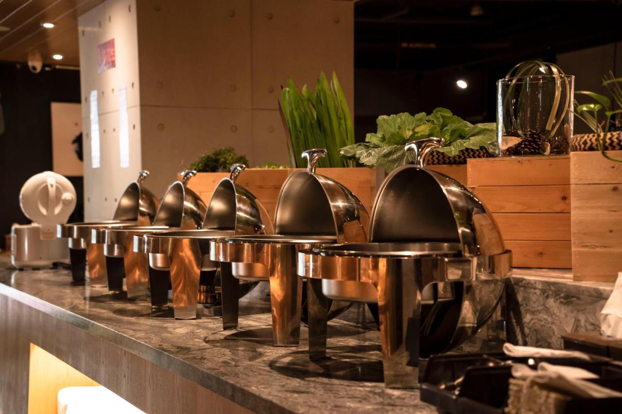 Hub Hotel Kaohsiung Yawan Branch Екстериор снимка