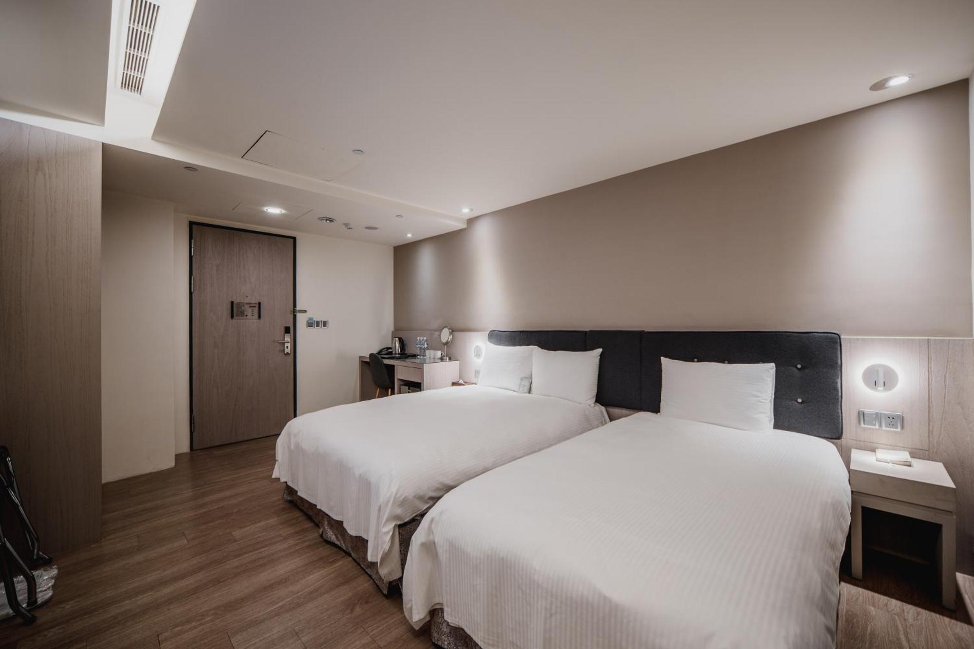 Hub Hotel Kaohsiung Yawan Branch Екстериор снимка
