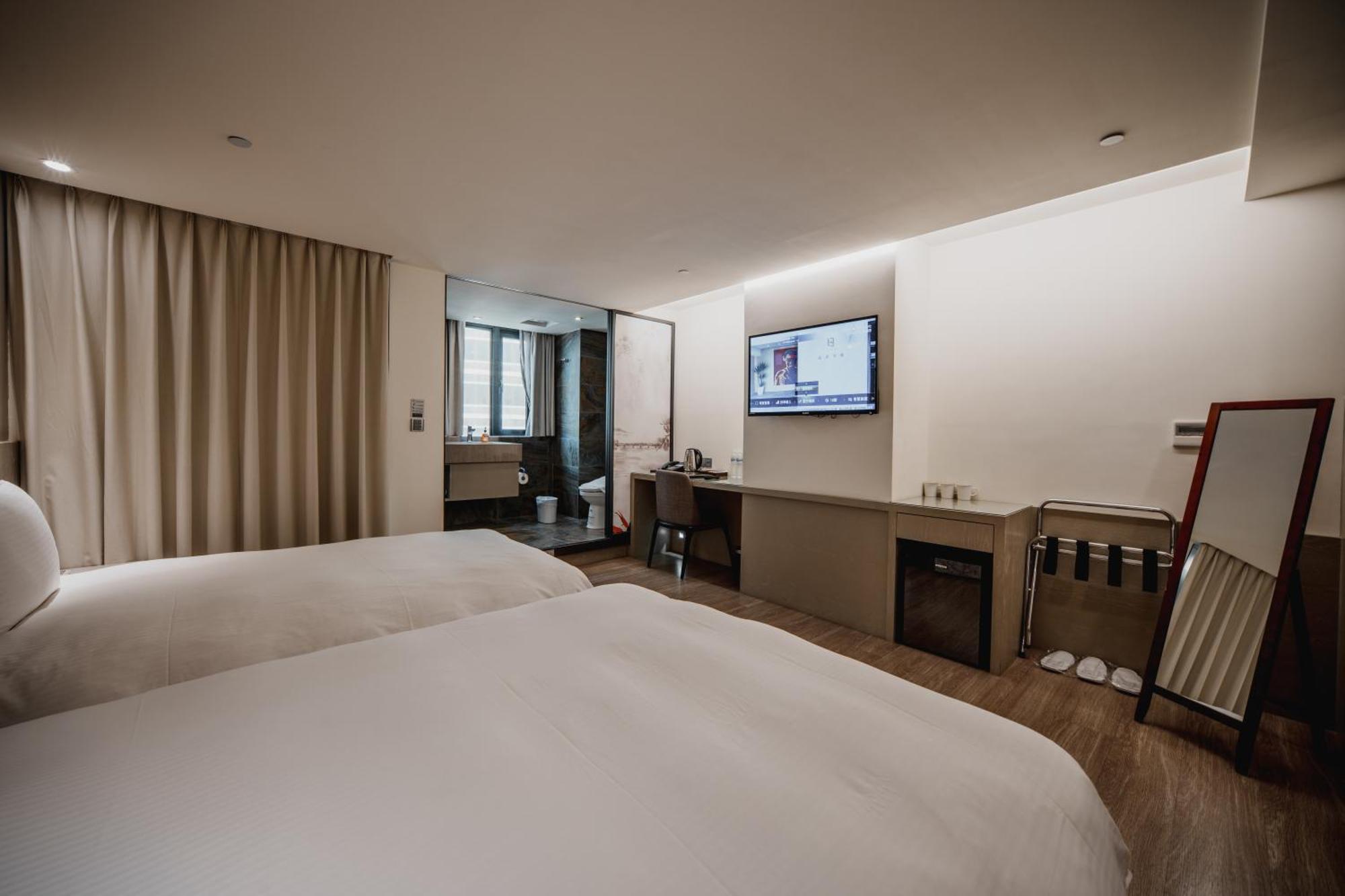 Hub Hotel Kaohsiung Yawan Branch Екстериор снимка