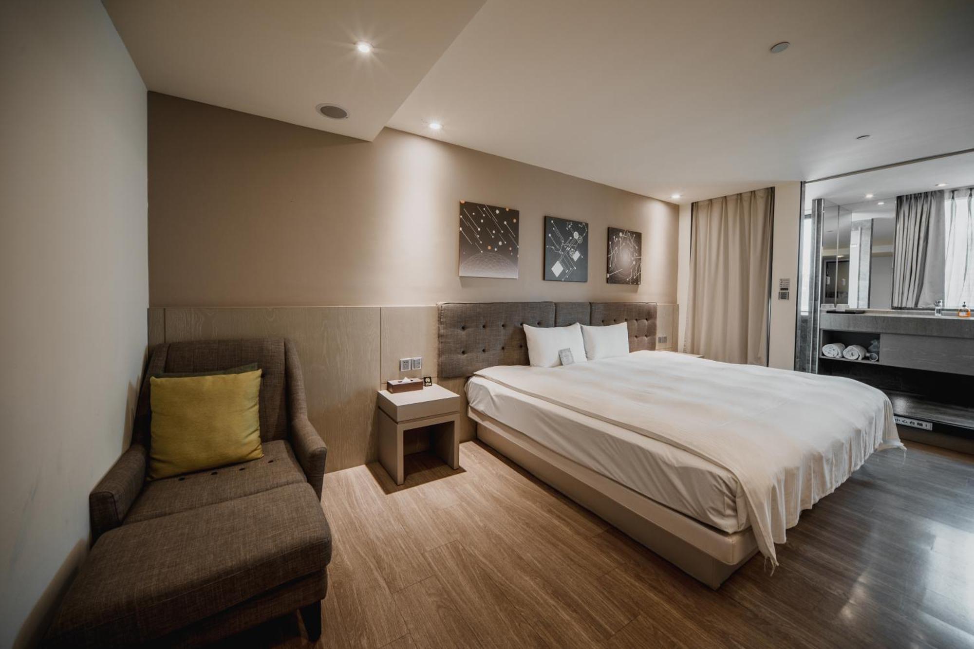 Hub Hotel Kaohsiung Yawan Branch Екстериор снимка