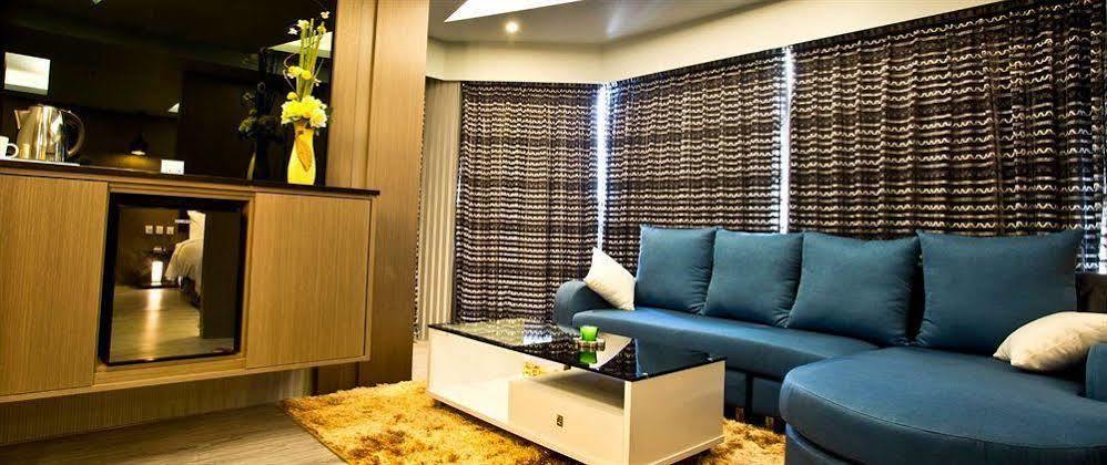 Hub Hotel Kaohsiung Yawan Branch Екстериор снимка
