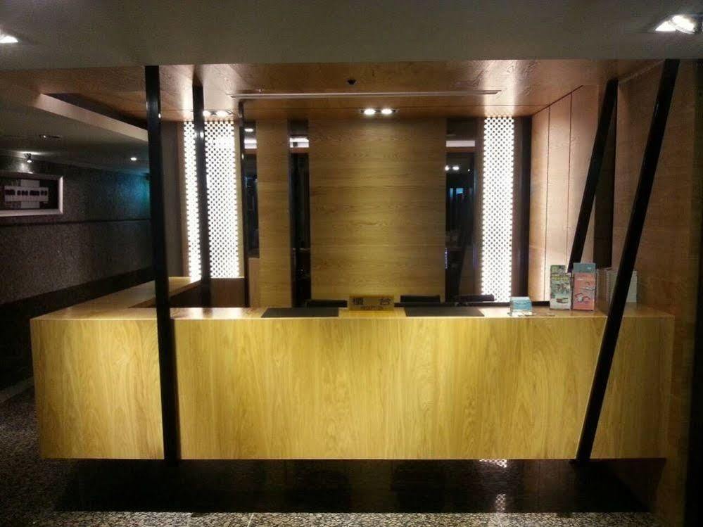 Hub Hotel Kaohsiung Yawan Branch Екстериор снимка